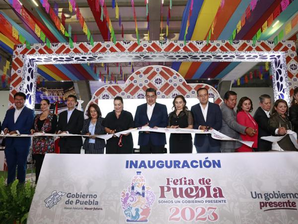 Inaugura Sergio Salomón Feria de Puebla 2023: “en el estado se vive en familia”