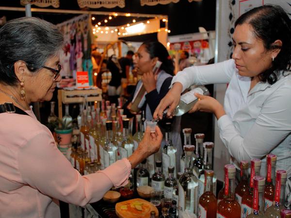 Concluye “Expo Mezcal Orgullo Puebla” con un aforo de más de 30 mil personas